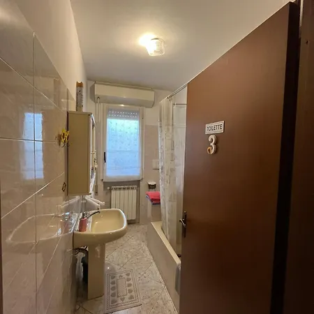 Bed & Breakfast Il Girasole Ortonovo